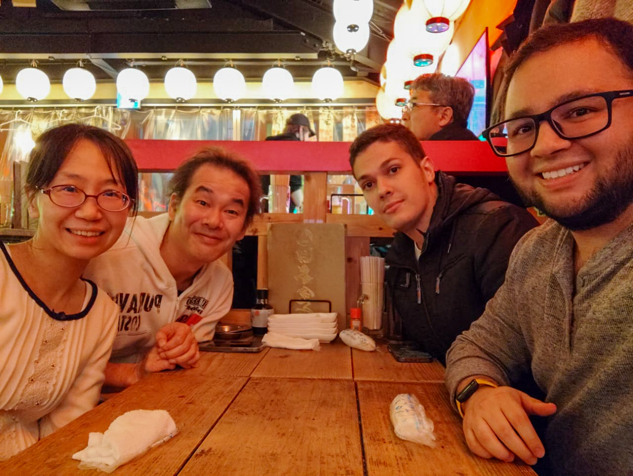 居酒屋での食事