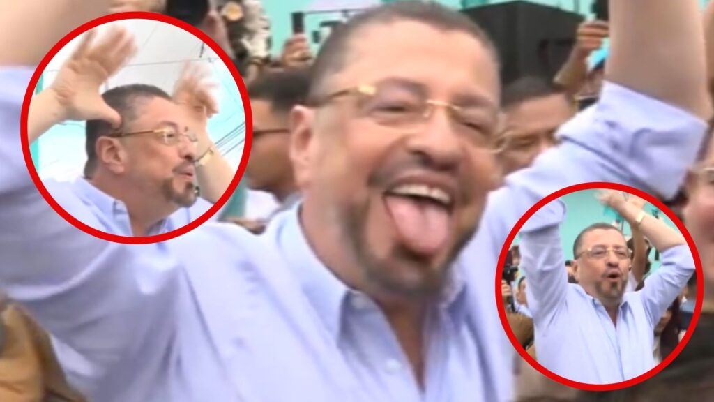 チャベス大統領の嘲笑的ジェスチャー